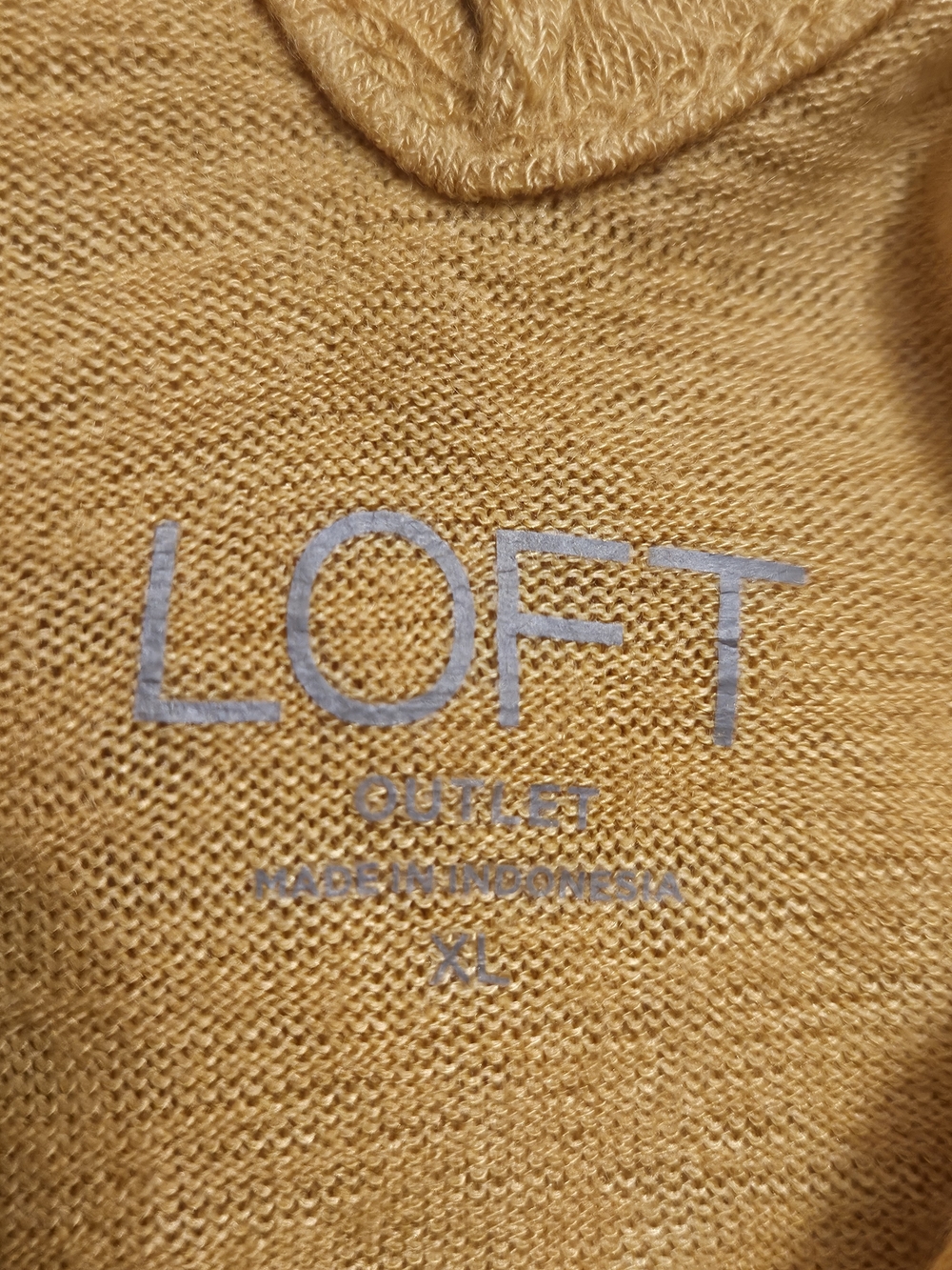 LOFT Mustard V-Neck Short Sleeve Blouse with Back Strap Detail Size XL - Picture 6 of 6
